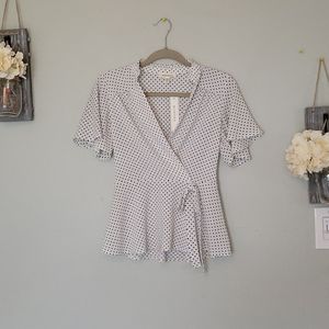 Dress shirt 🙋🏾‍♀️